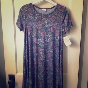 LuLaRoe rose printed Carly